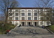 Universitätsgebäude Zürich Vorderansicht